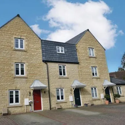 Image 1 - unnamed road, Stamford, PE9 1DB, United Kingdom - Townhouse for sale