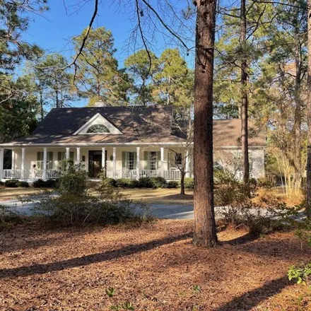 Rent this 4 bed house on 41 Beaver Lane in Pinehurst, NC 28374