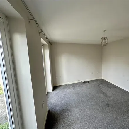 Image 4 - Carlton Moor Crescent, Darlington, DL1 4RF, United Kingdom - Duplex for rent