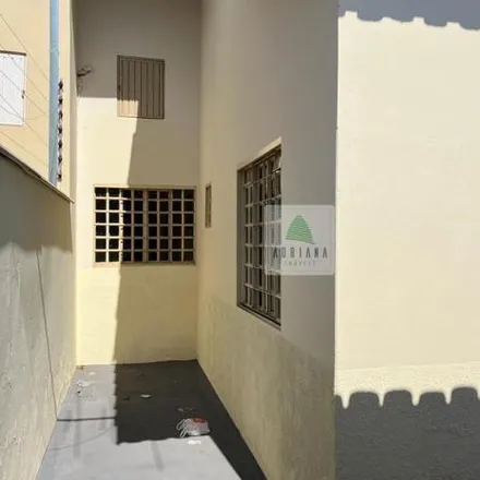 Buy this studio house on Rua Itália in Vila Santa Isabel 1 Etapa, Anápolis - GO