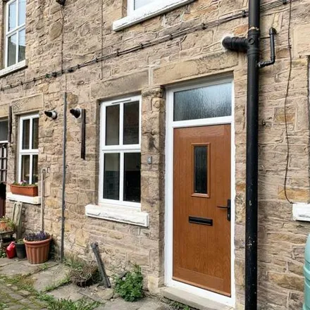 Rent this 2 bed townhouse on White Horse in Lower Macclesfield Road, Whaley Bridge