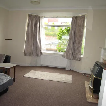 Rent this 2 bed duplex on 11 Canfield Road in Brighton, BN2 4DN