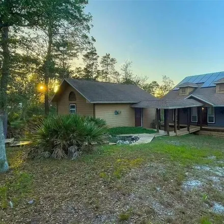 Buy this 3 bed house on 21904 Lakeview Drive in Panama City Beach, FL 32413