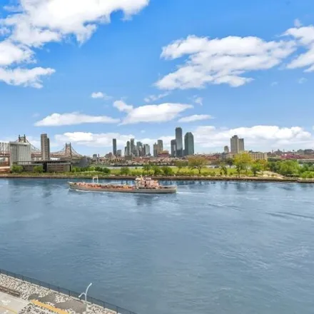 Image 3 - FDR Drive, New York, NY 10155, USA - Apartment for sale