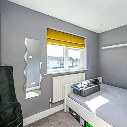 Image 5 - Chaffinch Green, Havant, PO8 9UG, United Kingdom - Apartment for rent