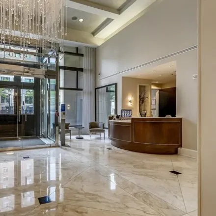 Image 4 - Lionsgate Condominiums, 7710 Woodmont Avenue, Bethesda, MD 20814, USA - Condo for rent