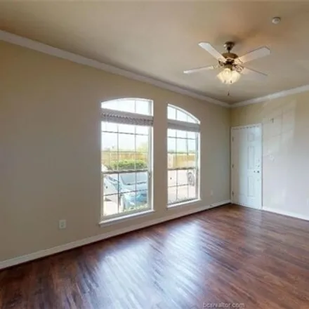 Image 9 - South Harvey Mitchell Parkway, College Station, TX 77840, USA - Condo for rent