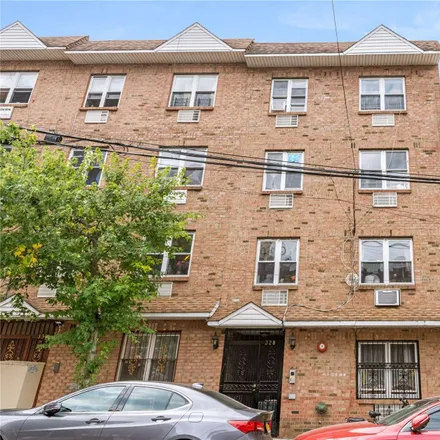 Image 2 - 334 East 148th Street, New York, NY 10451, USA - Townhouse for sale
