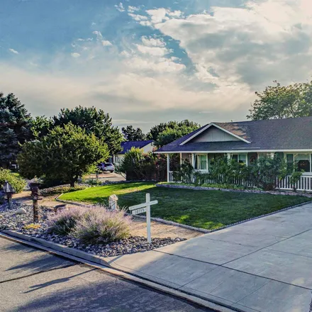 Buy this 3 bed house on 10563 Palm Desert Drive in Washoe County, NV 89441