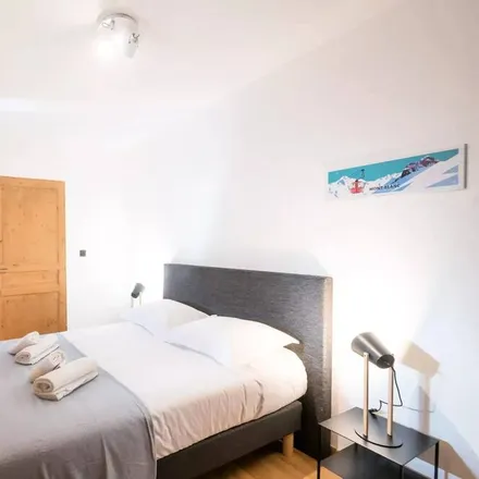Rent this 4 bed apartment on Chamonix Mont-Blanc in Passage du Temple, 74400 Chamonix-Mont-Blanc