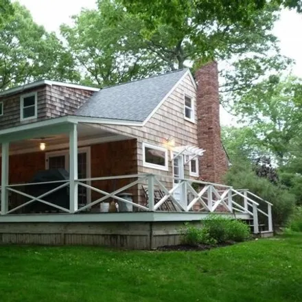 Rent this 4 bed house on 36 Woodbine Drive in East Hampton, Springs