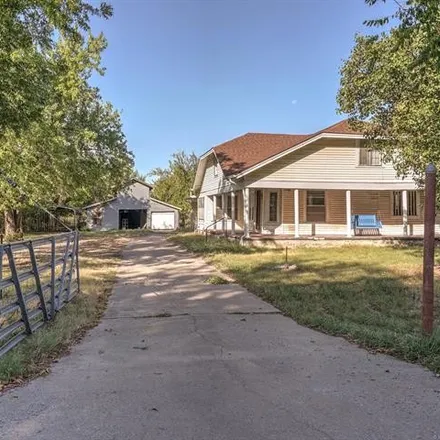 Buy this 3 bed house on West Fairground Road in Okmulgee, OK 74447