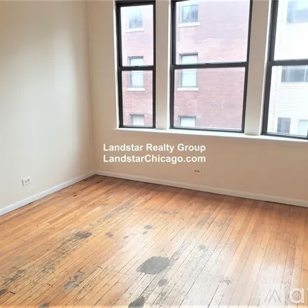 Image 7 - 3147 W Medill Ave, Unit 2 - Apartment for rent