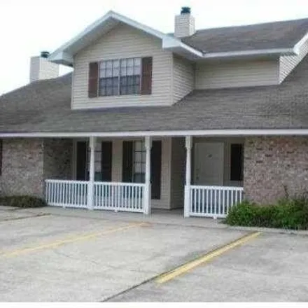 Rent this 2 bed apartment on 714 Heavens Drive in Mandeville, LA 70471