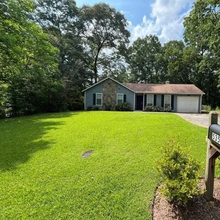 Rent this 3 bed house on 826 Greenhedge Trail in Redan, GA 30088