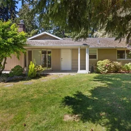 Buy this 3 bed house on 2733 106th Avenue Northeast in Bellevue, WA 98004