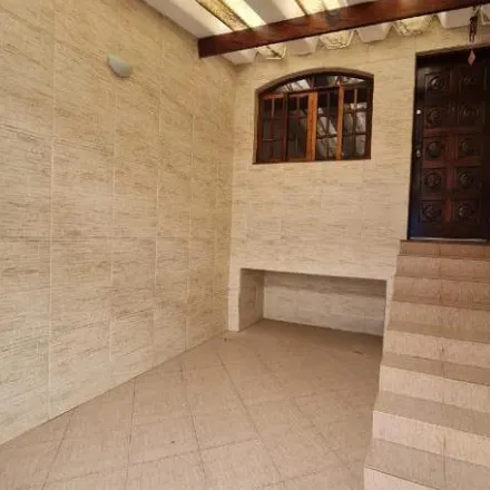 Buy this 2 bed house on Rua Duque de Caxias in Planalto, São Bernardo do Campo - SP