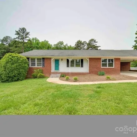 Buy this 3 bed house on 2713 Murdock Ln in Albemarle, North Carolina