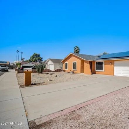Image 2 - 4438 West Shaw Butte Drive, Glendale, AZ 85304, USA - House for sale