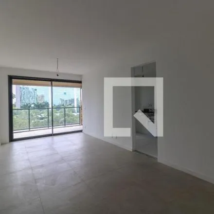 Rent this 2 bed apartment on Avenida Cândido Portinari in Barra da Tijuca, Rio de Janeiro - RJ