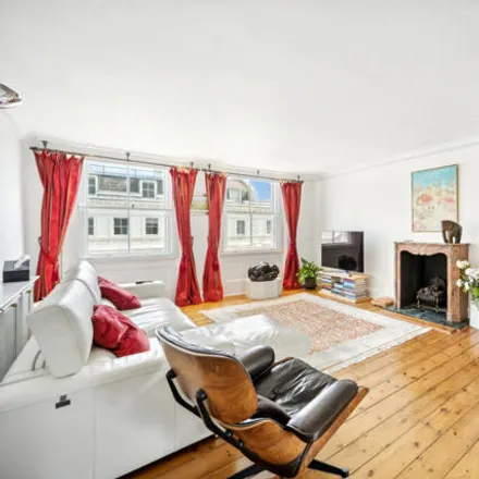 Buy this 3 bed apartment on 9 Cromwell Place in London, SW7 2JB