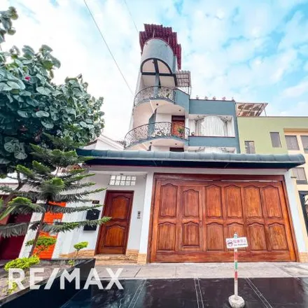 Rent this 3 bed apartment on Calle Guatemala in La Molina, Lima Metropolitan Area 15012