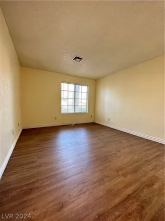 Image 7 - South Rainbow Boulevard, Spring Valley, NV 89139, USA - Condo for sale