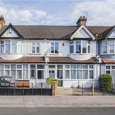 Buy this 3 bed townhouse on Winterbourne Nursery and Infants' School in 1 Winterbourne Road, London
