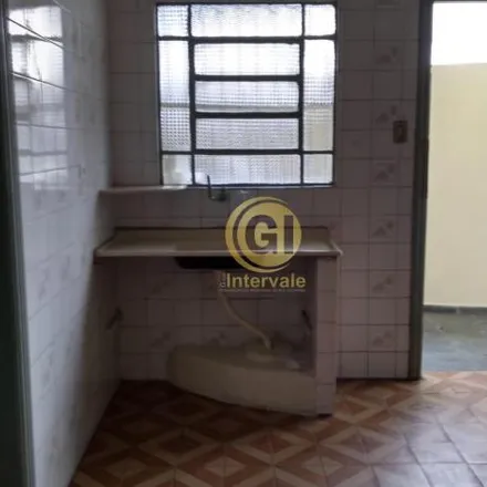 Image 2 - Rua Jaime de Moraes, São João, Jacareí - SP, 12322-550, Brazil - House for sale