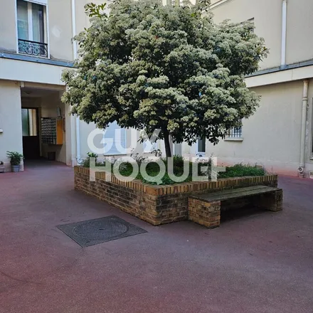 Rent this 2 bed apartment on 1v Rue du Général Archinard in 75012 Paris, France