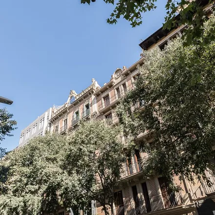 Rent this 2 bed apartment on Carrer de París in 174, 08001 Barcelona