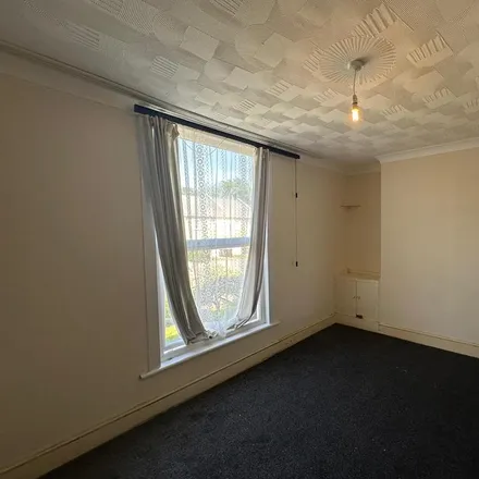 Rent this 1 bed apartment on The Muslim Cultural Centre in 11 Albion Terrace, Gravesend