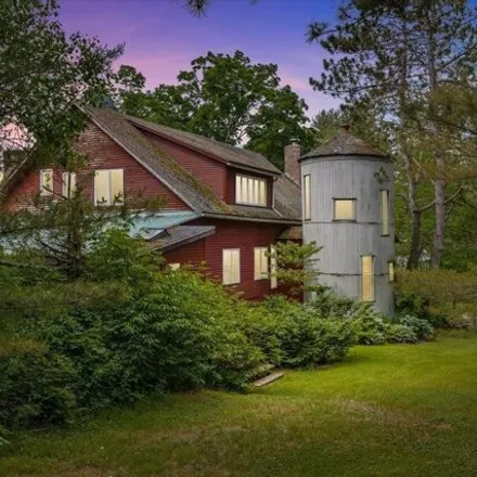 Buy this 6 bed house on 1313 Barrows Rd in Stowe, Vermont