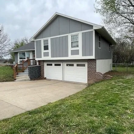 Image 3 - 798 Parkview West, Osawatomie, Miami County, KS 66064, USA - House for sale