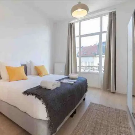 Rent this 2 bed apartment on Chaussée de Waterloo - Waterloose Steenweg 647 in 1050 Ixelles - Elsene, Belgium