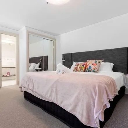 Image 3 - Grand Central Apartments, 53-63 Spencer Street, Melbourne VIC 3008, Australia - Apartment for rent