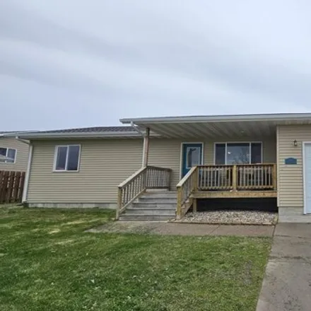 Buy this 5 bed house on 1025 Southwest 16th Avenue in Aberdeen, SD 57401