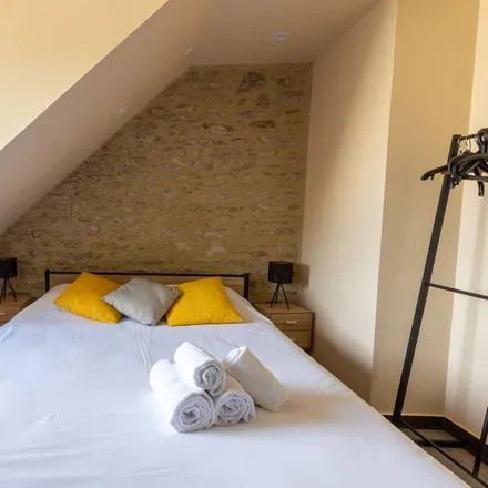 Rent this 2 bed house on Saint-Gildas-de-Rhuys in 56730 Saint-Gildas-de-Rhuys, France