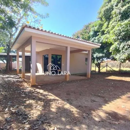 Buy this 4 bed house on Avenida dos Cardeais in Igarapé - MG, 32900