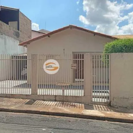 Rent this studio house on Farmácia Parque in Rua Pedro Amaral, Boa Vista
