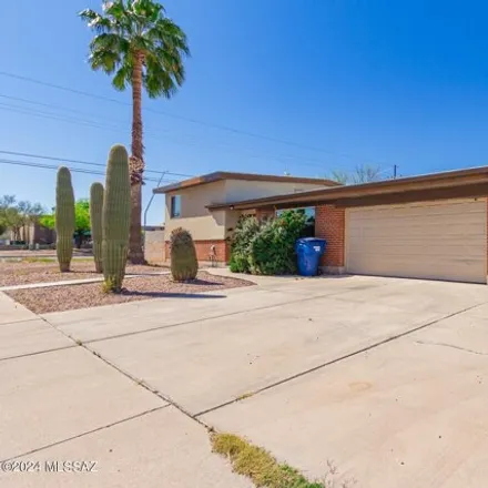 Image 3 - 7909 East 2nd Street, Tucson, AZ 85710, USA - House for rent