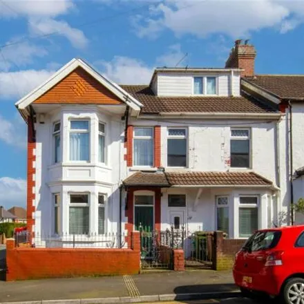 Buy this 3 bed house on Princes Avenue in Caerphilly, CF83 1HS