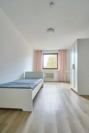 Rent this 1 bed room on Kölner Landstraße 340 in 40589 Dusseldorf, Germany