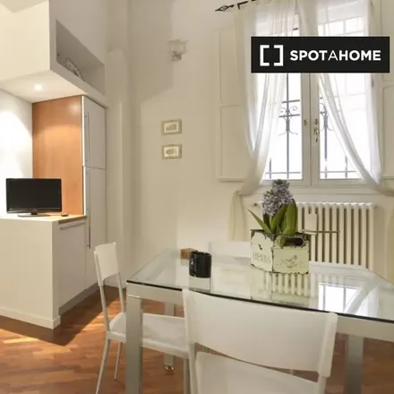Image 2 - Via Solferino, 44, 40124 Bologna BO, Italy - Apartment for rent