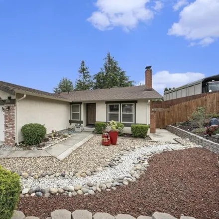 Buy this 4 bed house on 2507 Morello Heights Circle in Martinez, CA 94553