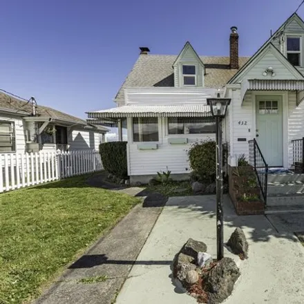 Image 2 - 432 E Front St, Port Angeles, Washington, 98362 - House for sale