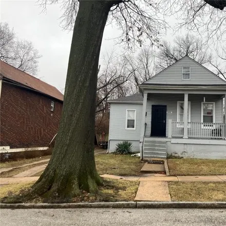 Buy this 2 bed house on 5166 Plover Avenue in St. Louis, MO 63120
