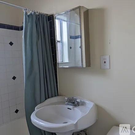 Image 4 - 564 N Larchmont Blvd, Unit 102 - Apartment for rent