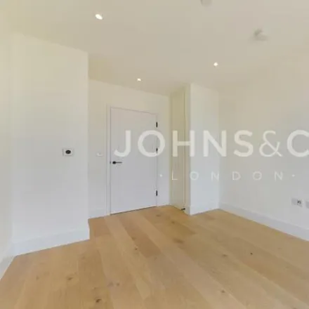 Image 7 - unnamed road, Strand-on-the-Green, London, TW8 0YL, United Kingdom - Room for rent