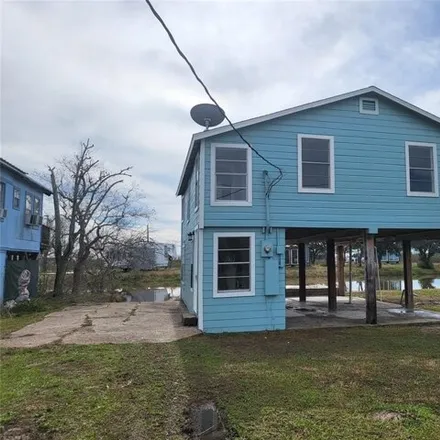 Buy this 2 bed house on 2508 Lake Street in Brazoria County, TX 77515